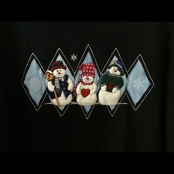 ⛄️Winter sweatshirt, warm, soft☃️⛄️good shape❄️ - Picture 2 of 11